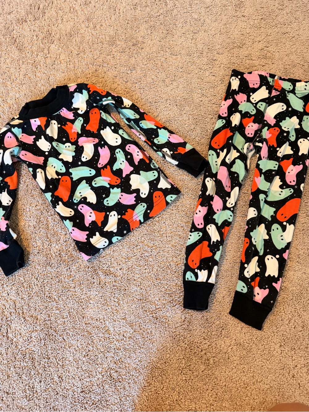 Hanna Andersson kids Ghost Print Pajama Set - Black with Multicolor Ghosts